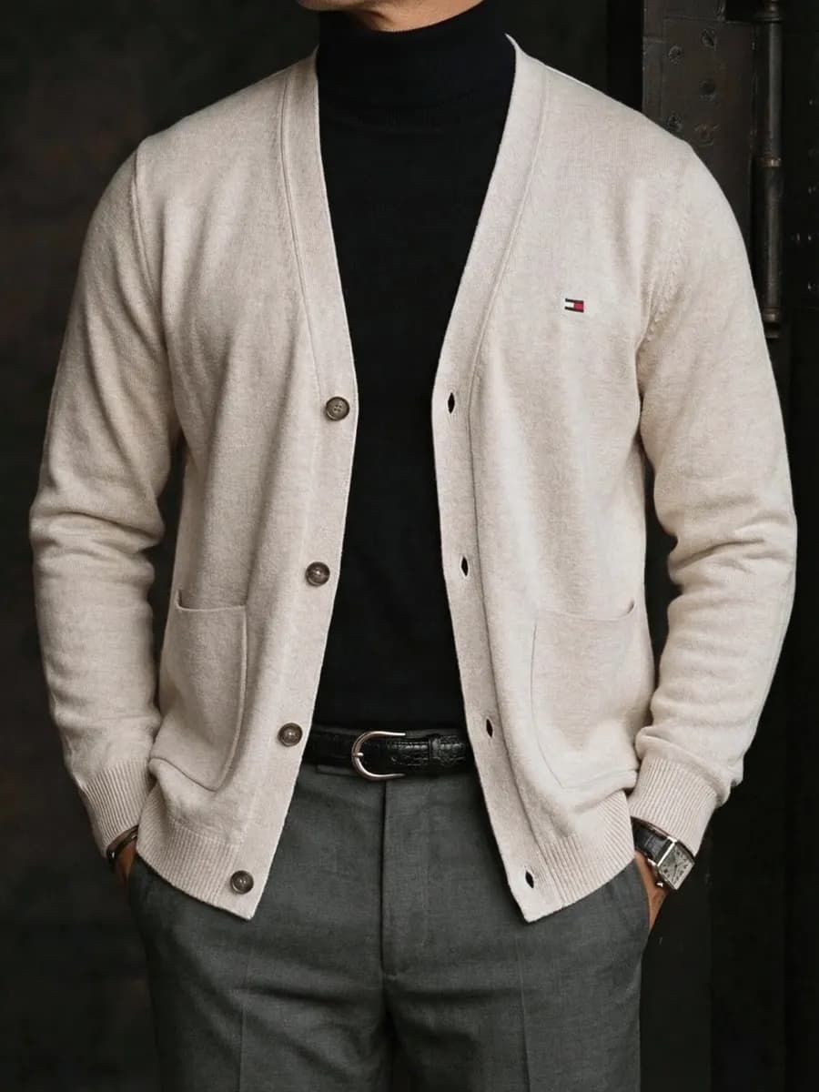 Кардиган тонкий на пуговицах с карманами