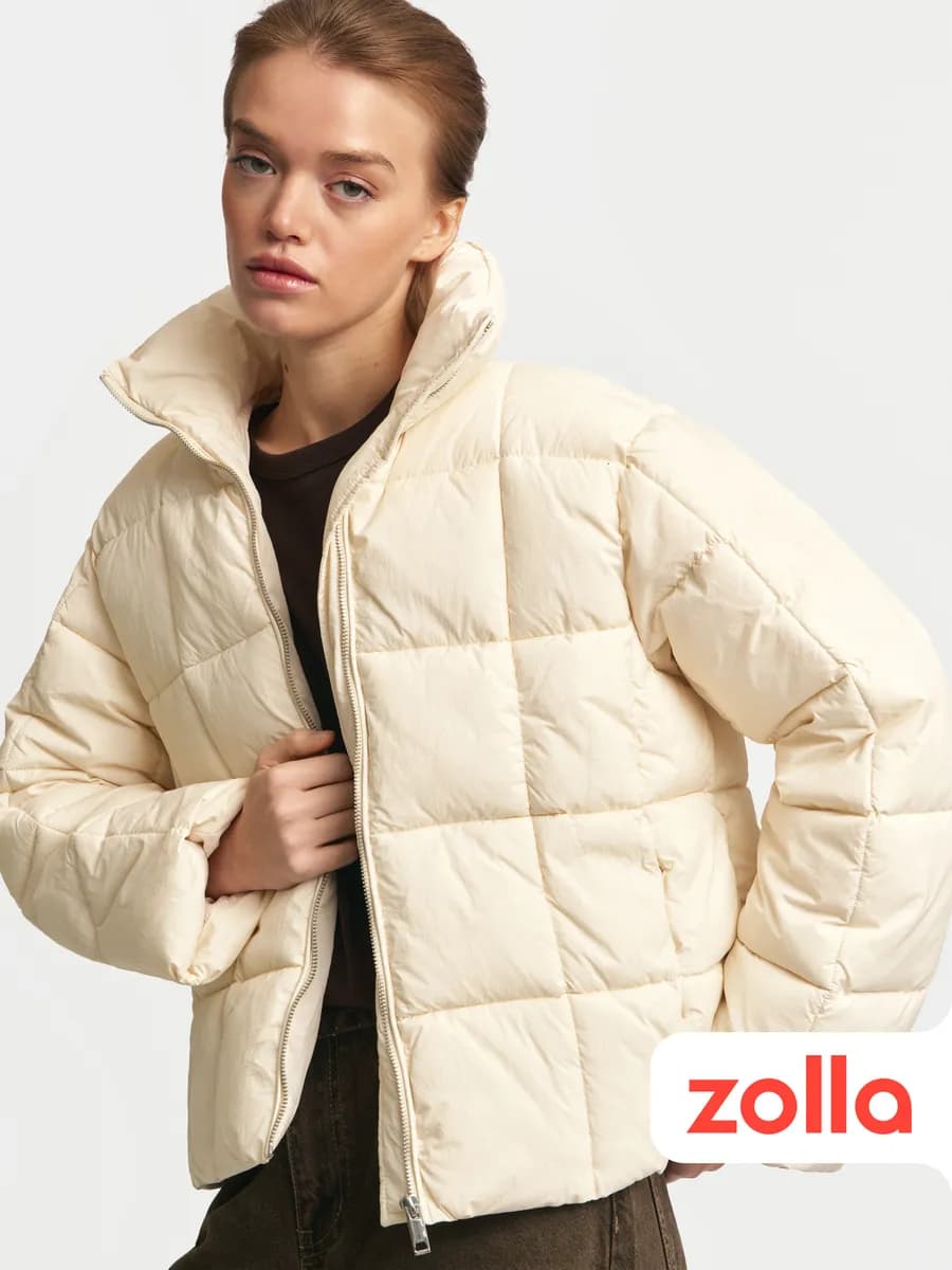 Тёплая женская куртка с воротником