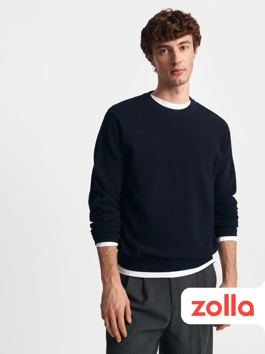 Тонкий мужской джемпер из хлопка