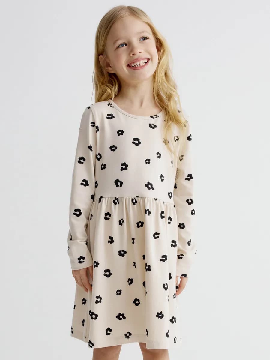 Платье трикотажное с принтом для детского сада