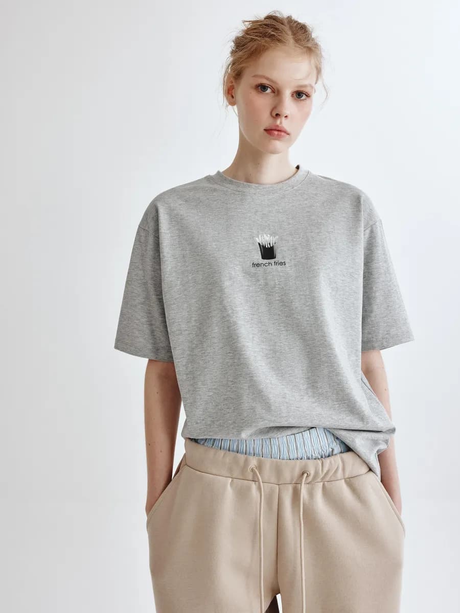 Футболка с принтом из линейки Young