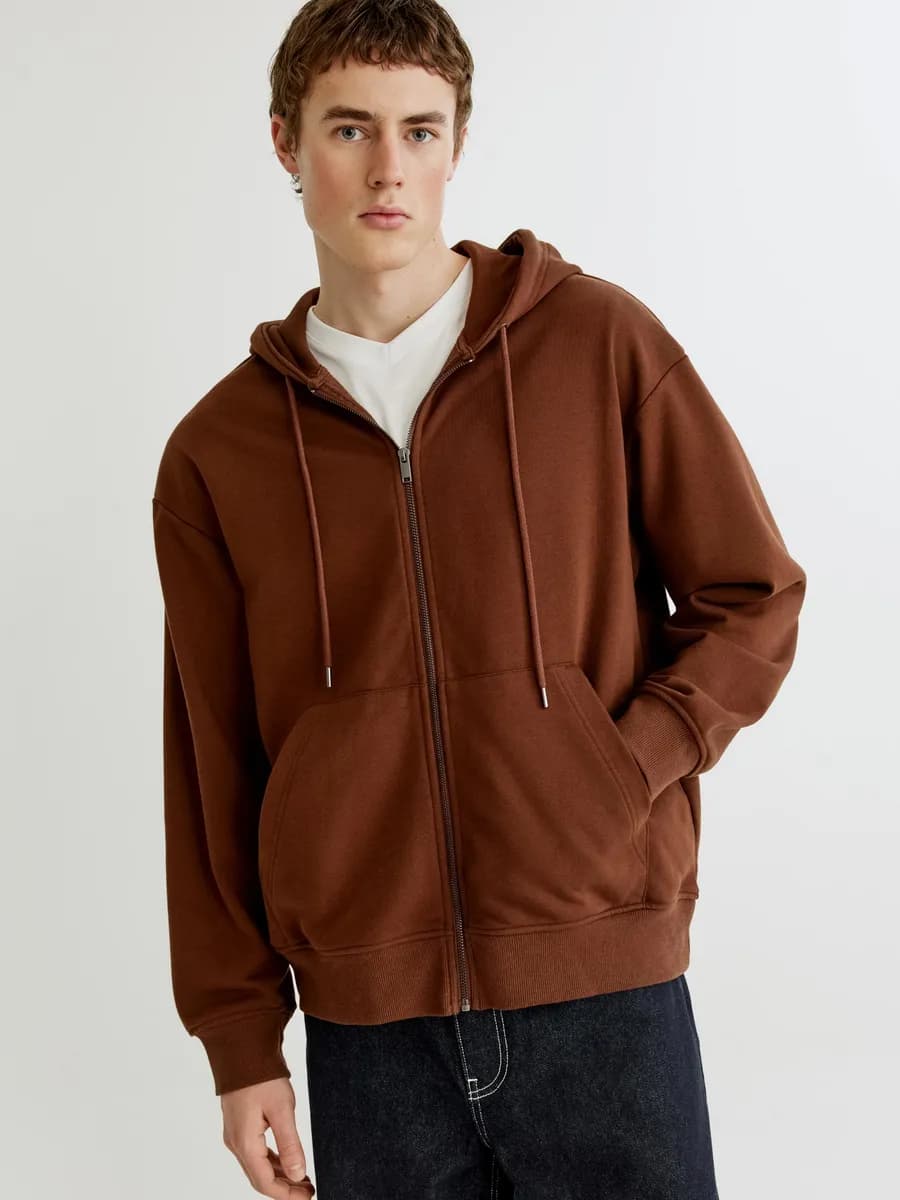 Базовая толстовка на молнии зипка трикотажная