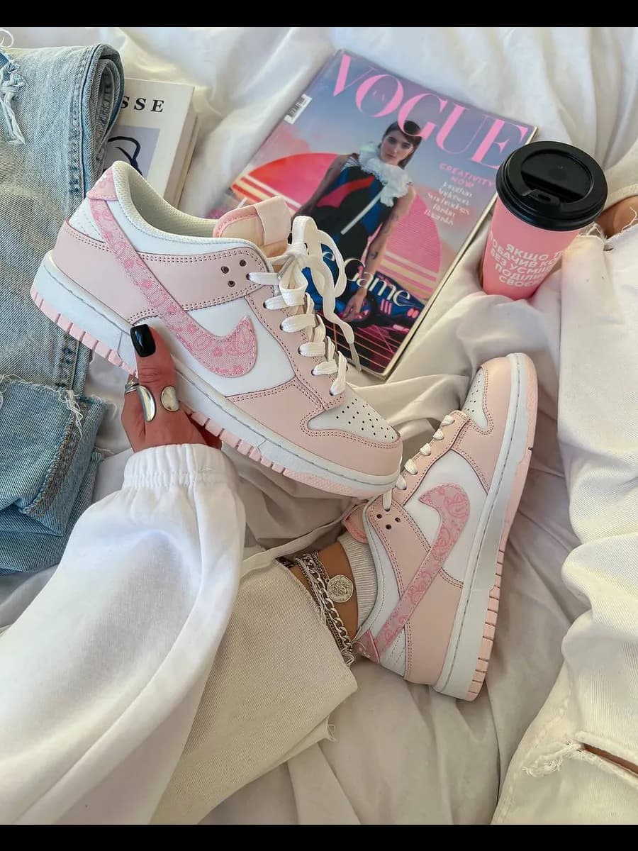 Кроссовки Sb Dunk Low данки розовый кеды для школы