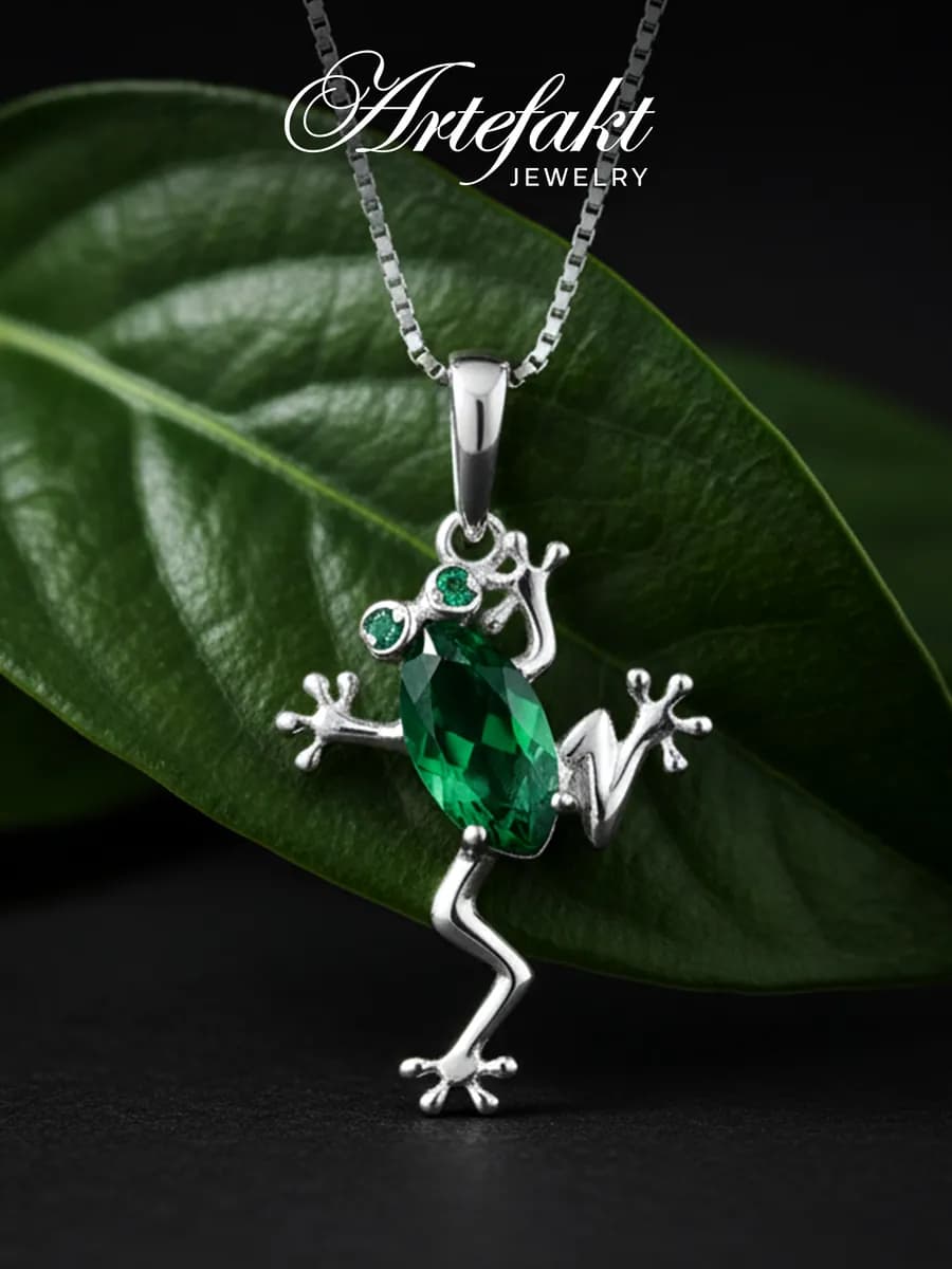 Подвеска серебро 925 Лягушка с зеленым камнем
