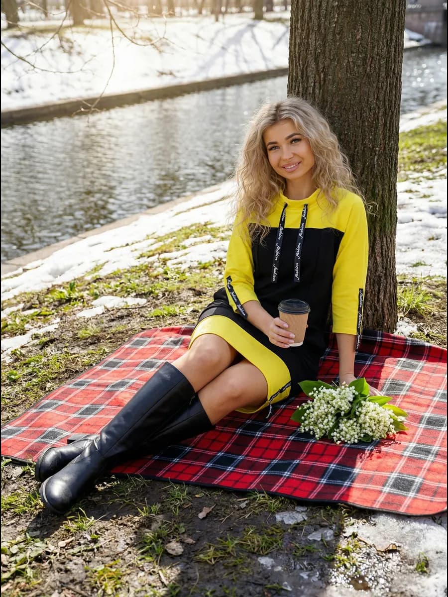 Платье больших размеров спортивное