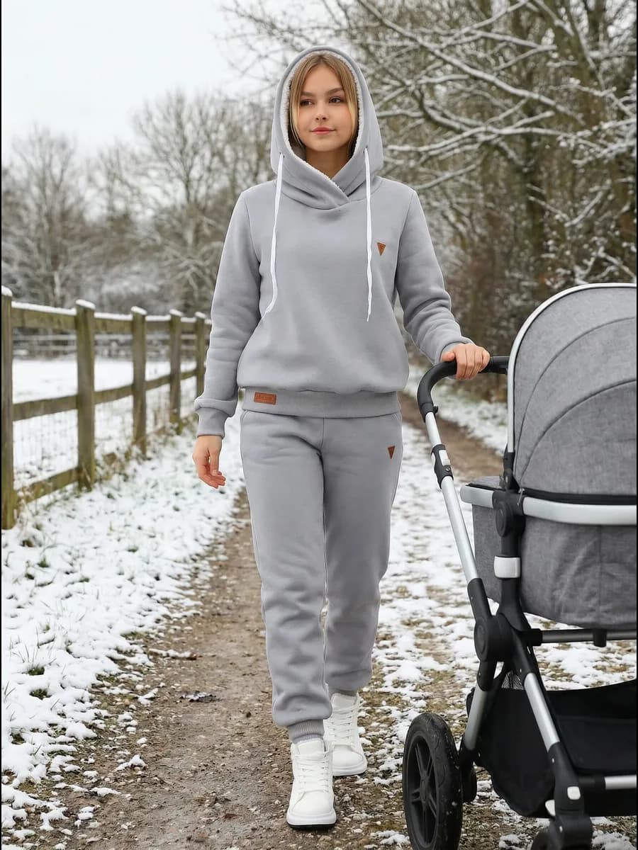Спортивный костюм теплый с начесом худи и джоггеры