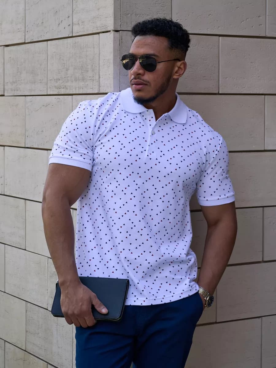 Футболка-поло стильная