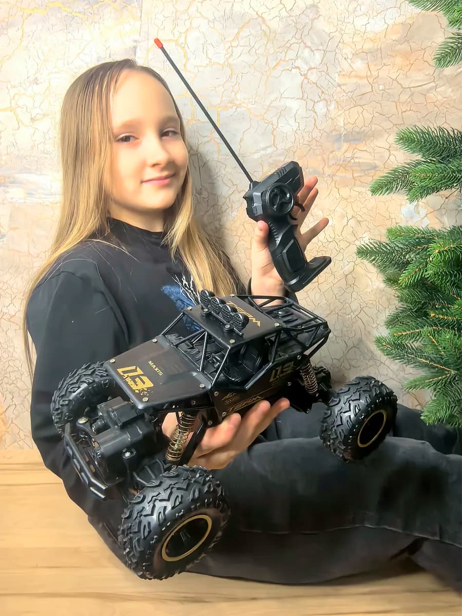 Машинка джип на пульте управления большая