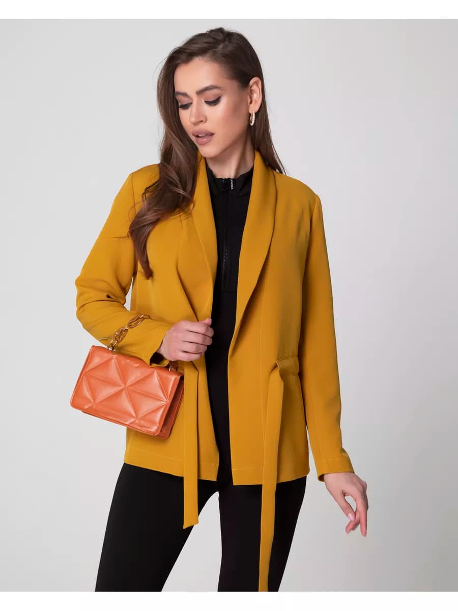 Жакет с поясом классический