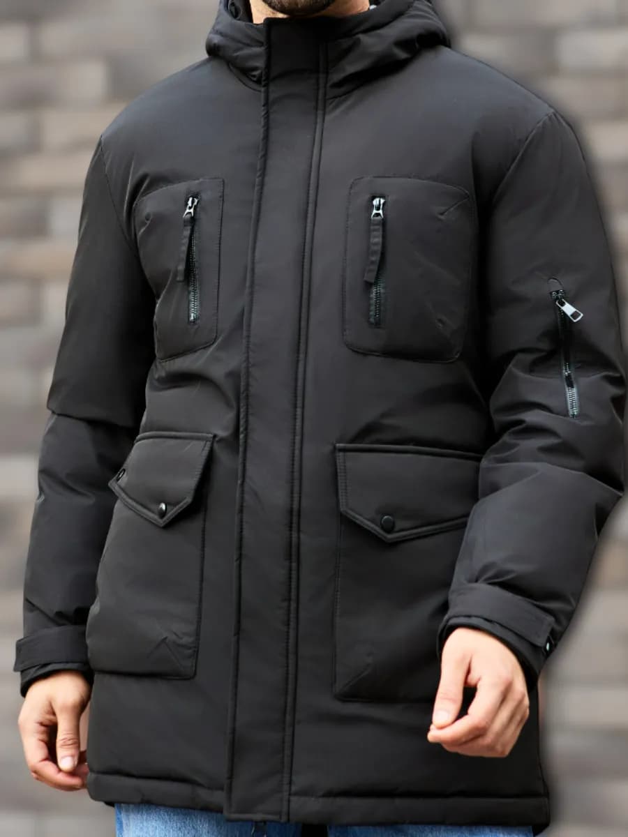 Зимняя удлинённая куртка с капюшоном