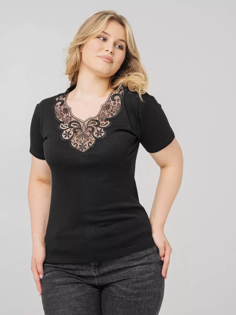 Футболка летняя с кружевом