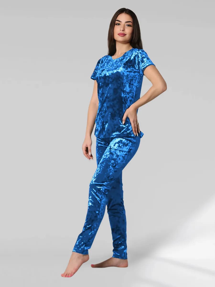 Костюм домашний велюровый с прямыми брюками