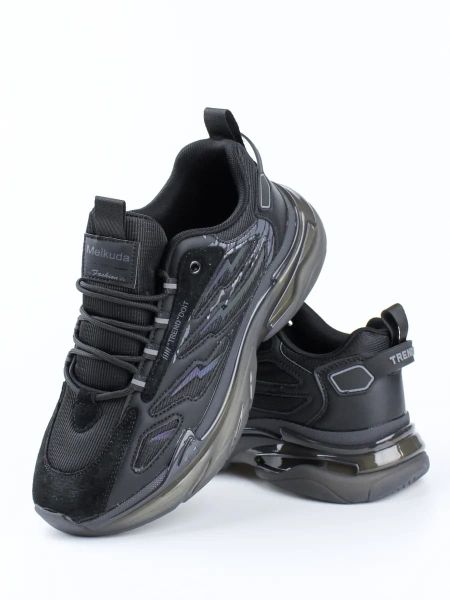 Кроссовки спортивные