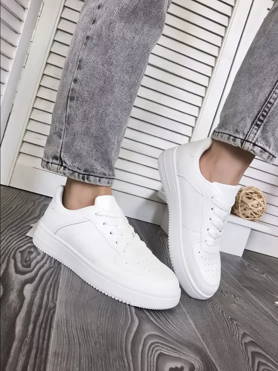 кроссовки женские летние белые