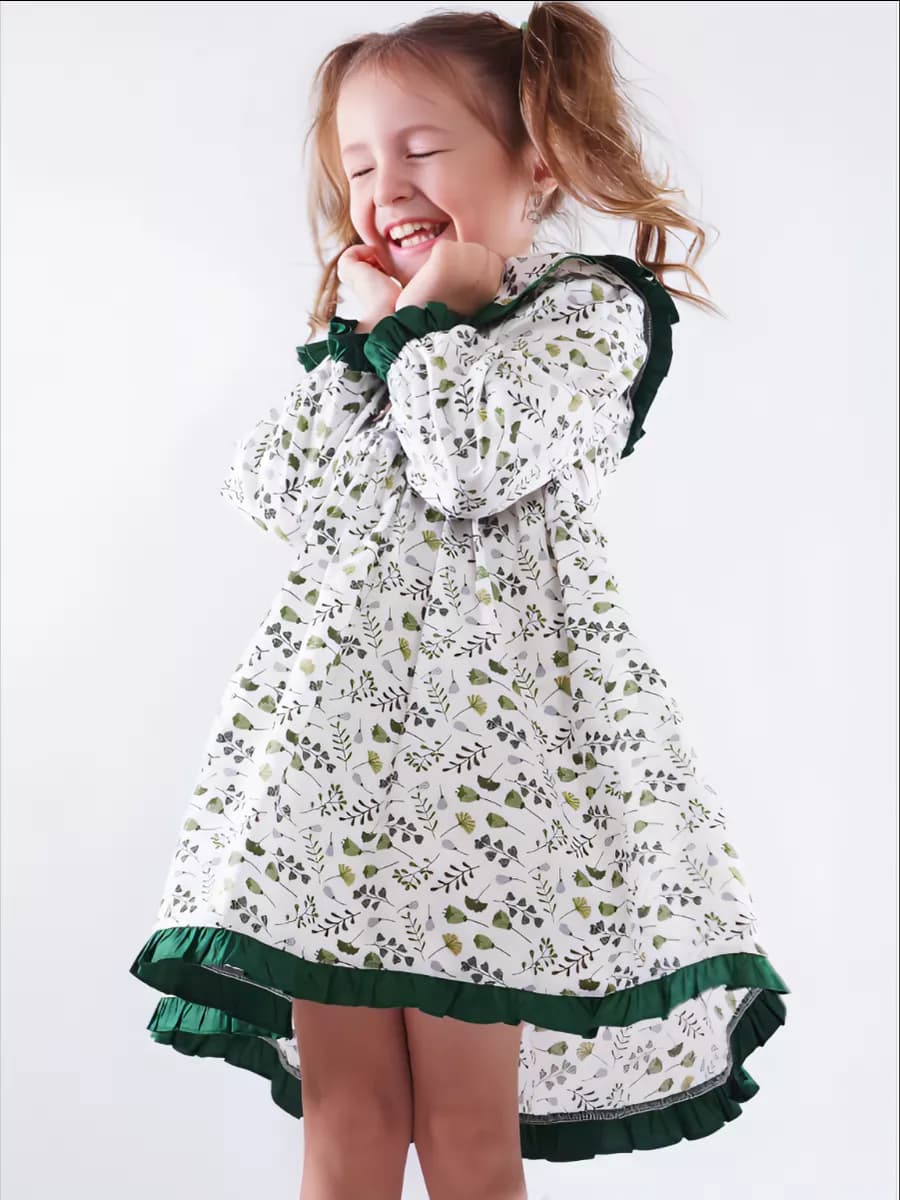 Платье нарядное с длинным рукавом Лужайка