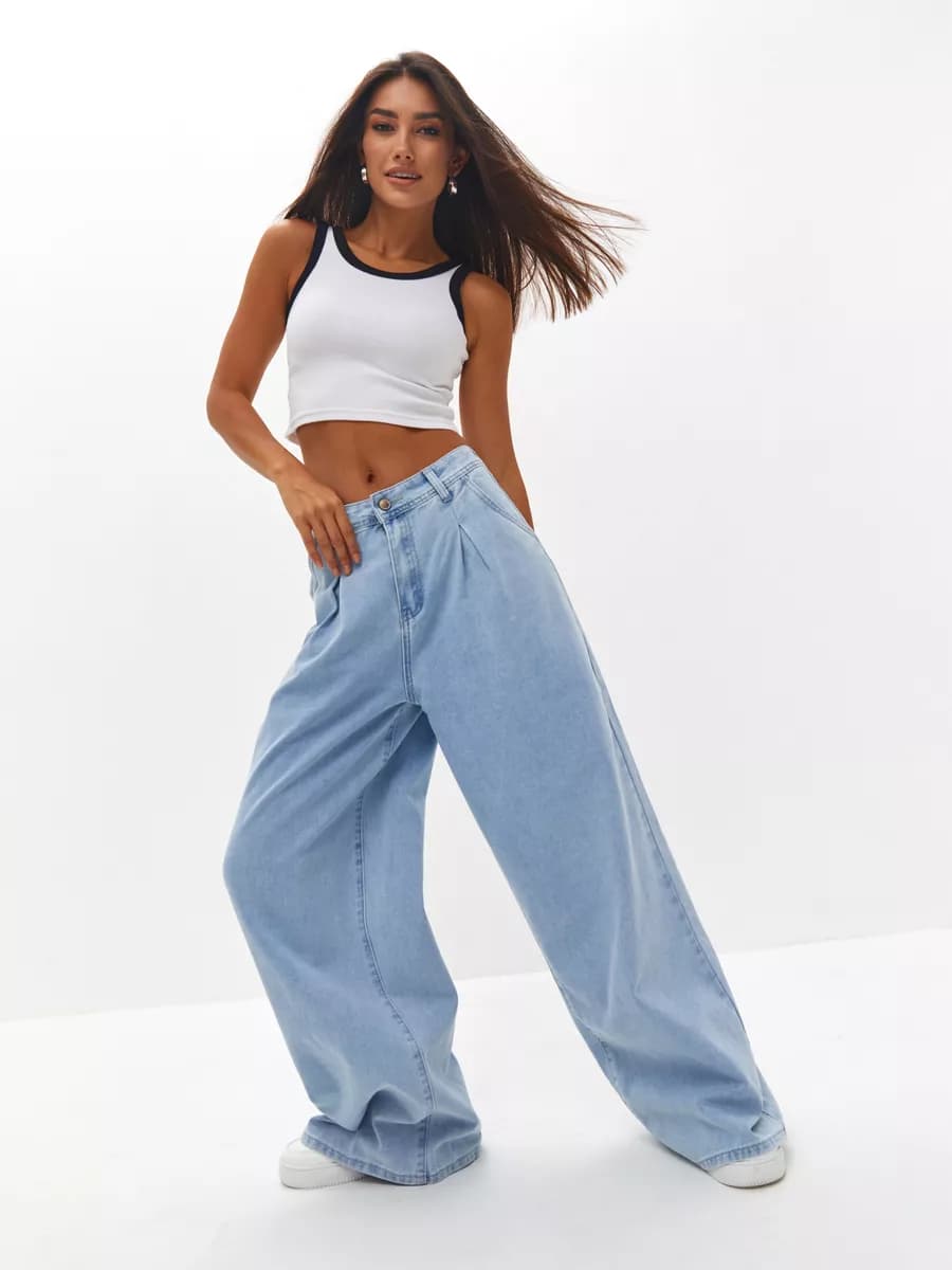 Джинсы широкие