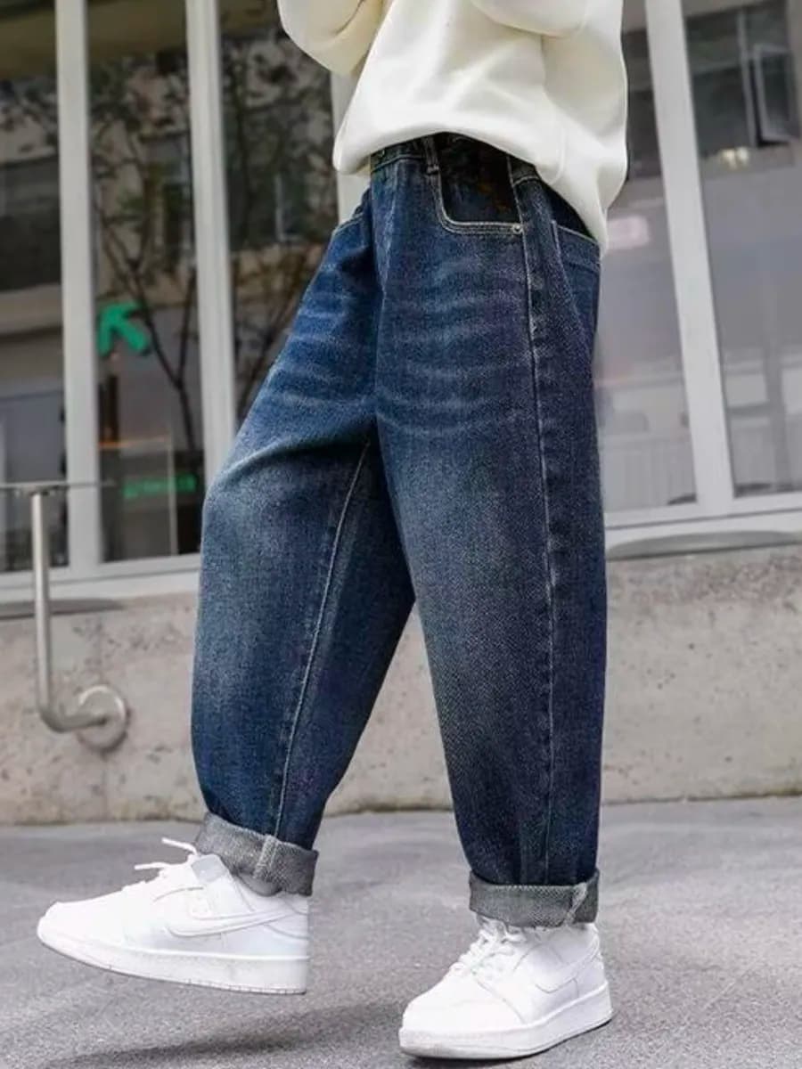 Джинсы бананы широкие