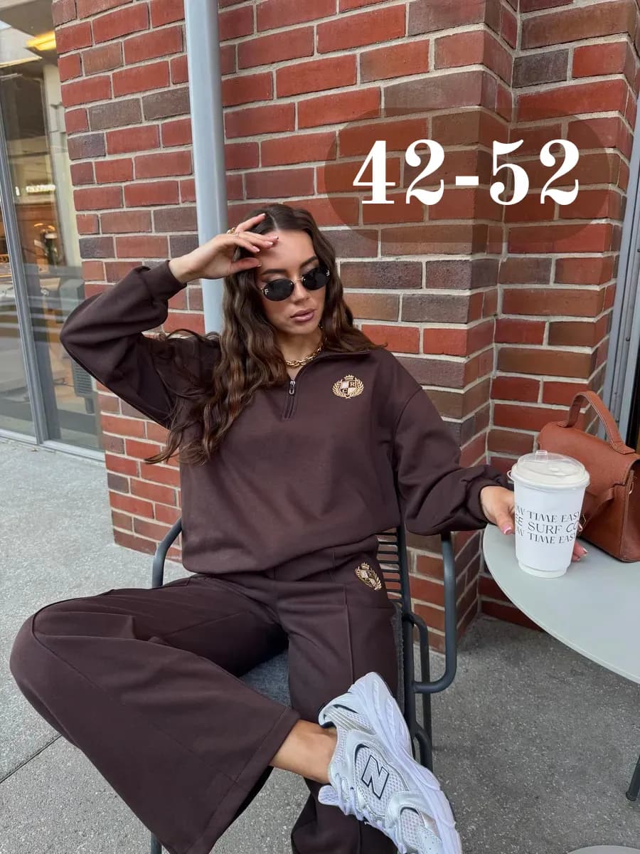 Костюм спортивный полузамок