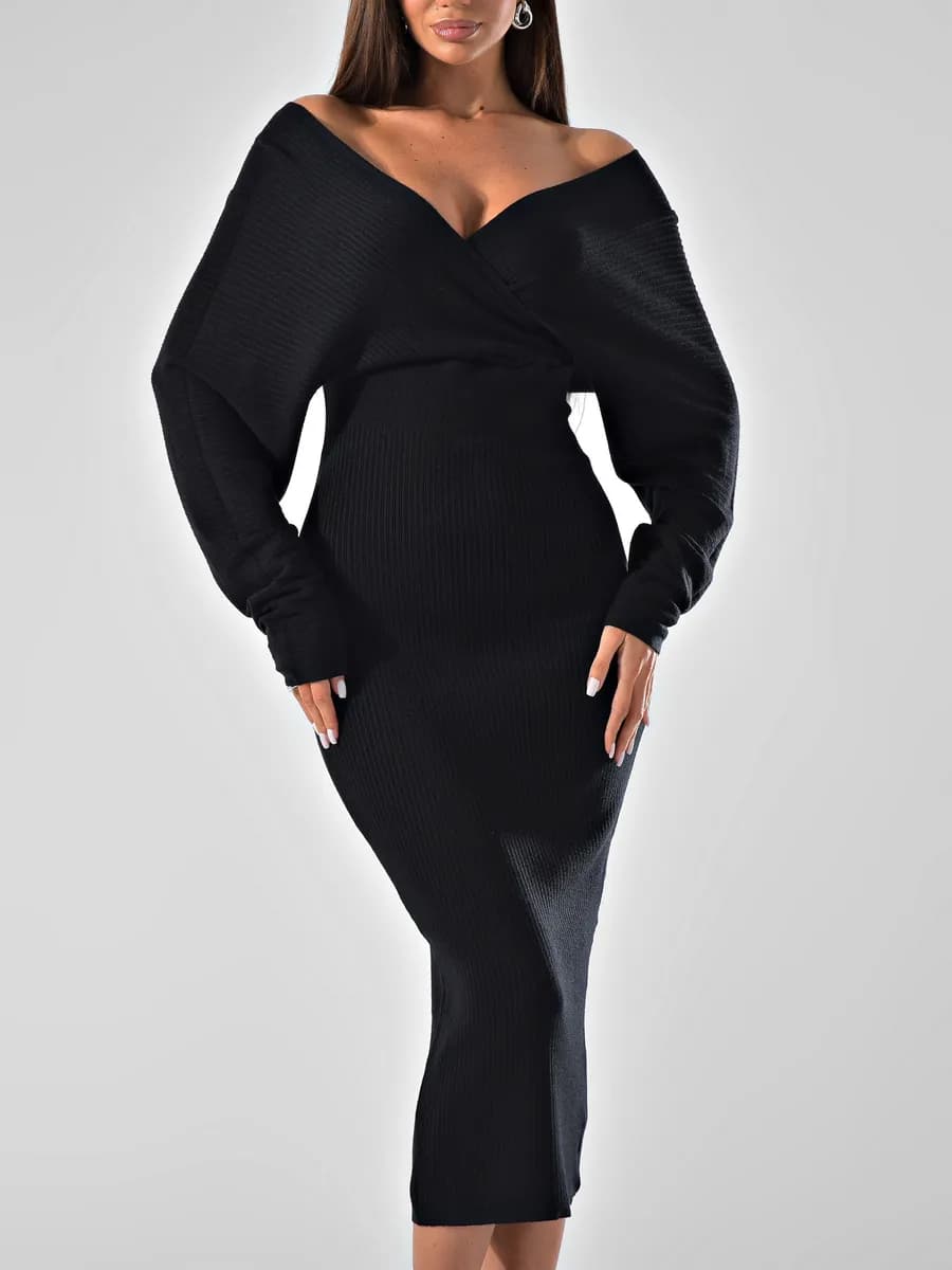 Вязаное платье лапша с длинным рукавом