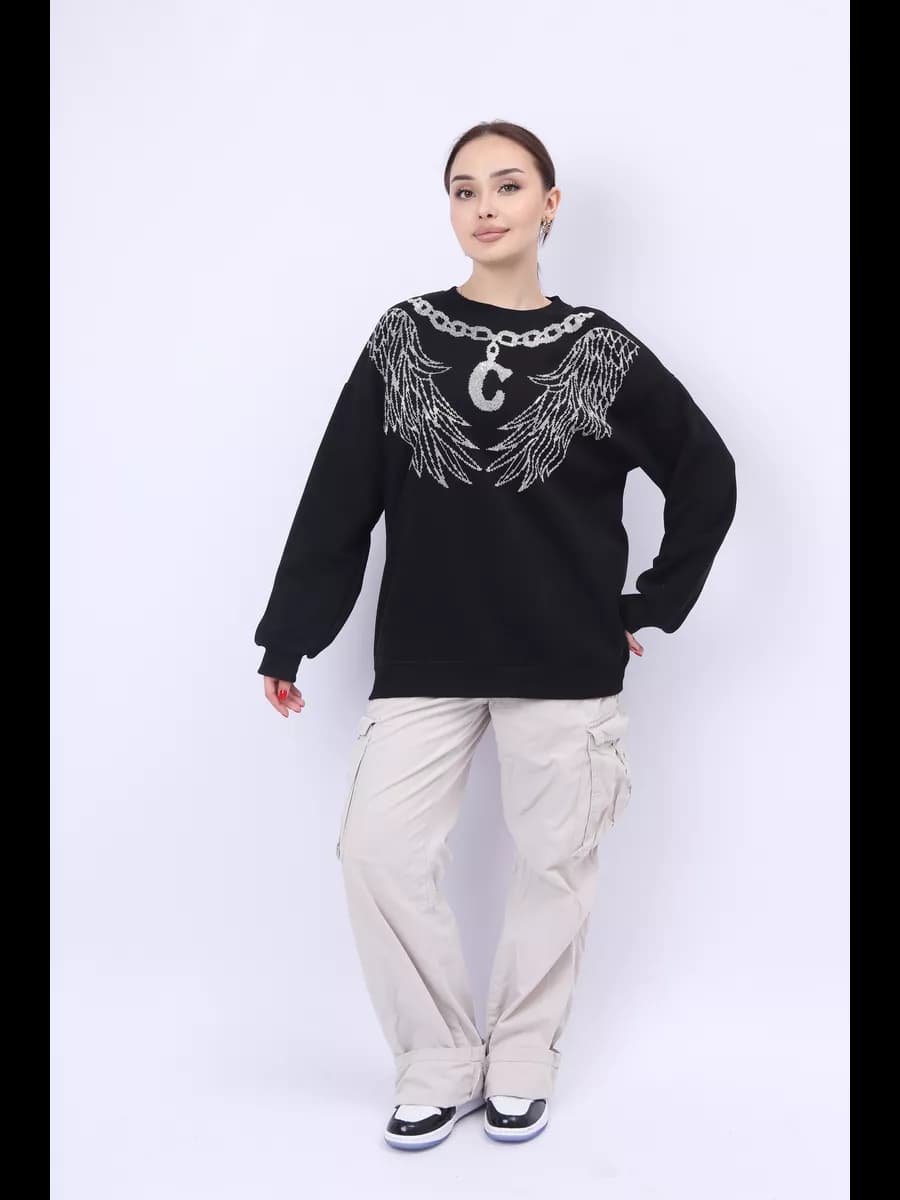 Свитшот оверсайз со стразами