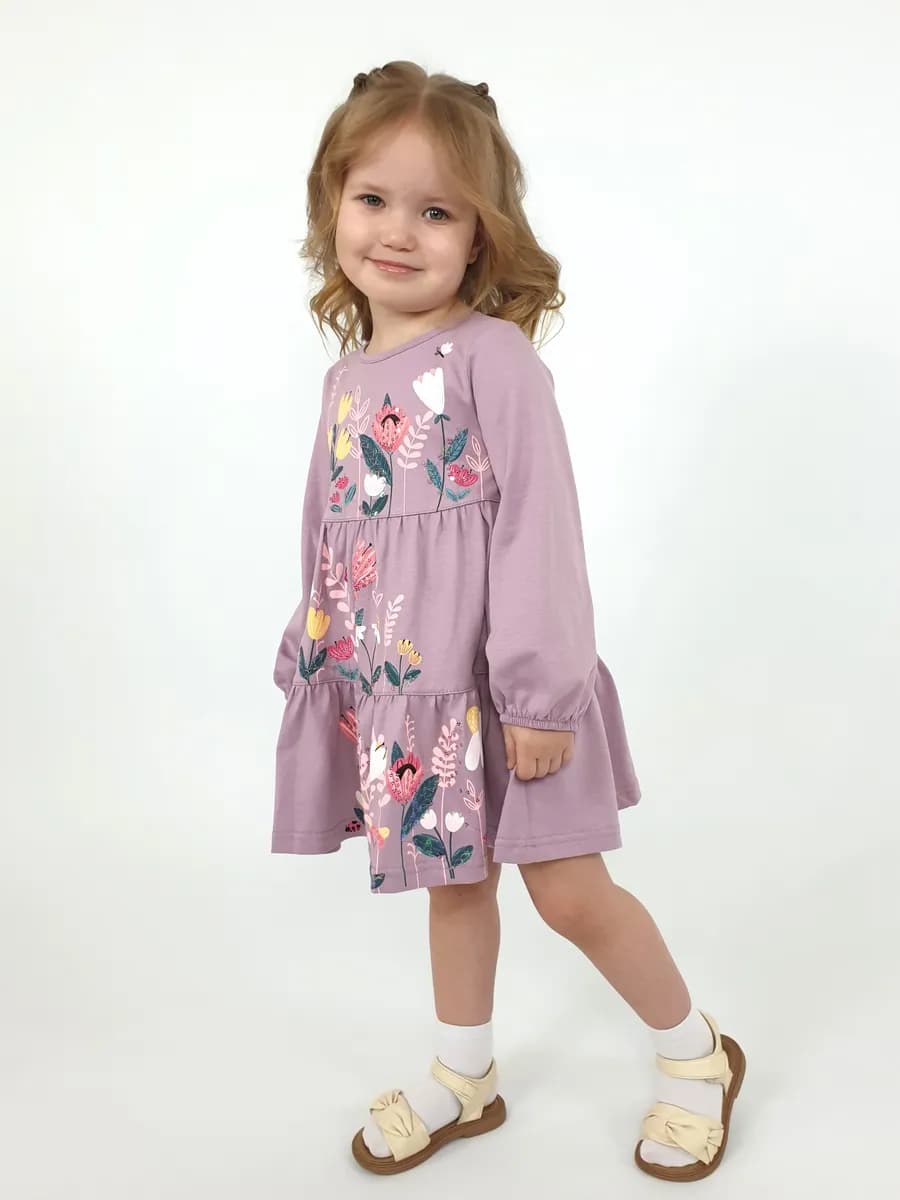 Платье детское с длинным рукавом и вышивкой в садик