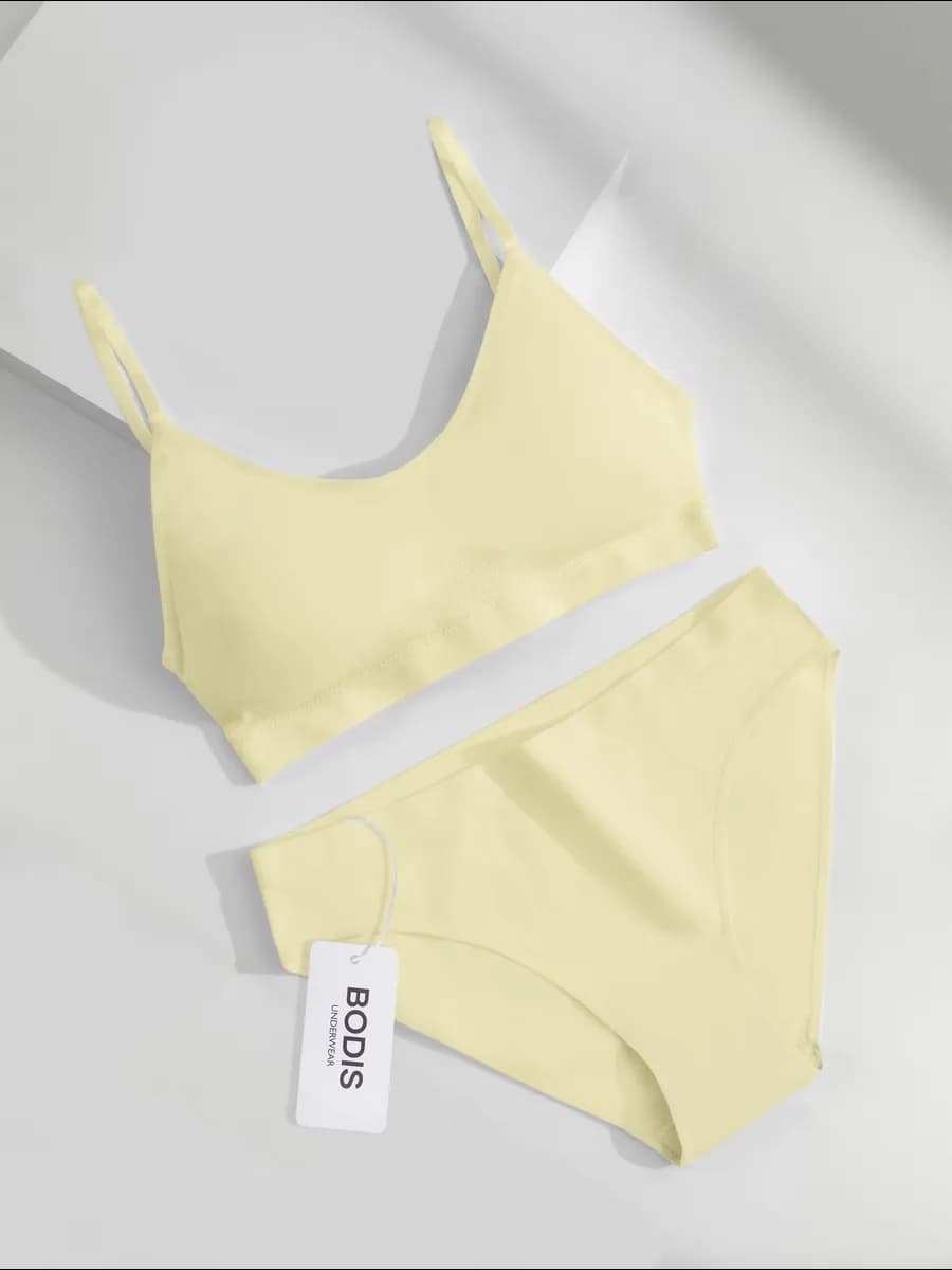 Нижнее белье комплект бесшовное с топом и трусами