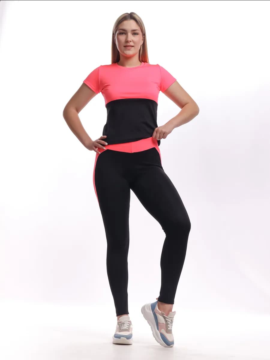 Костюм спортивный