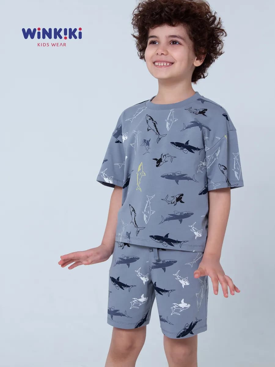 Пижама домашняя с футболкой и шортами