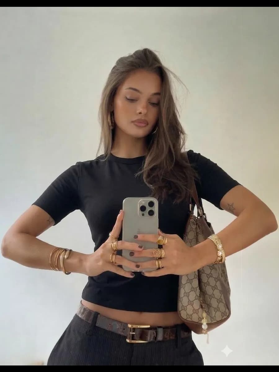 Кроп топ с коротким рукавом