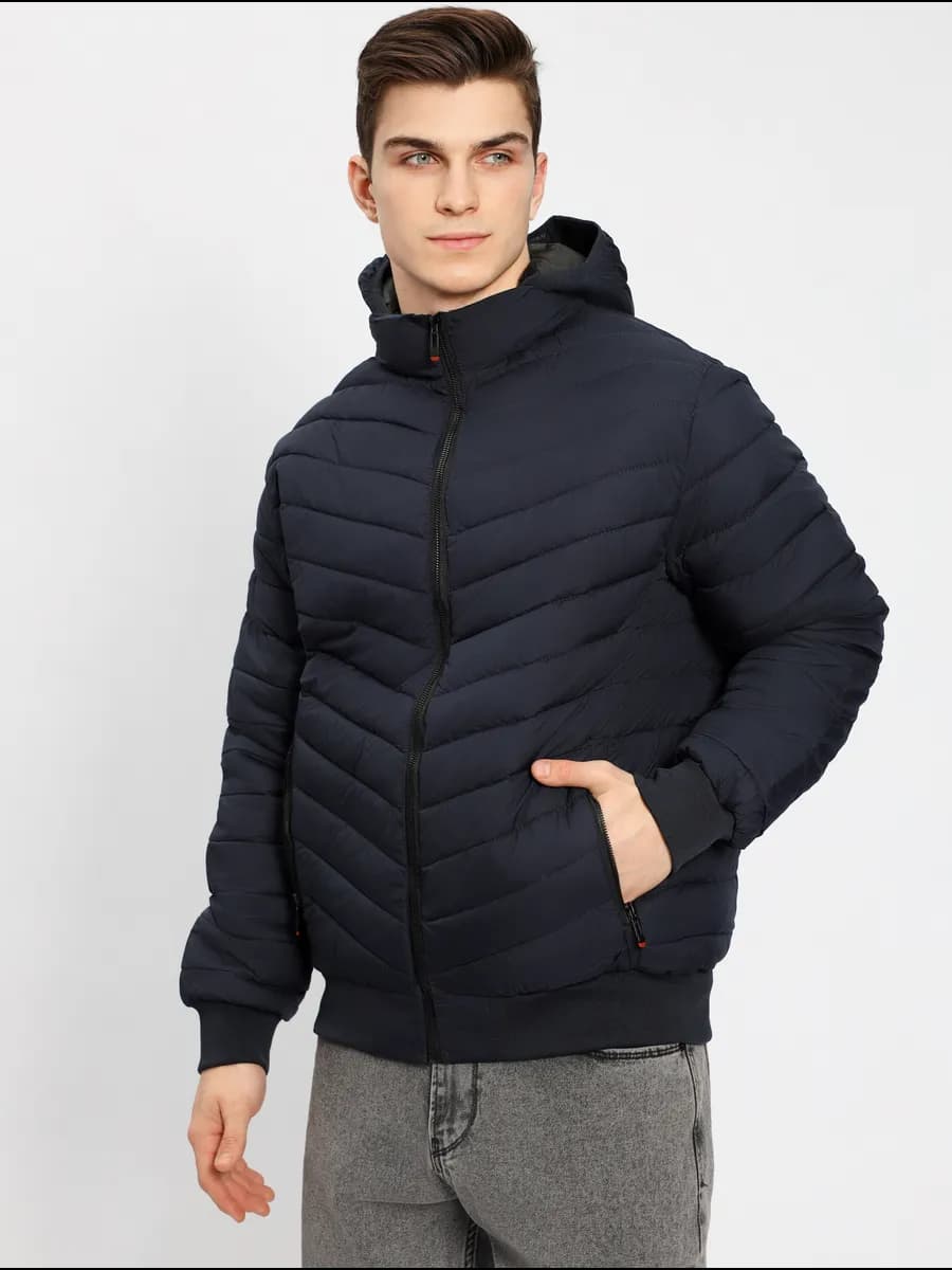 Куртка демисезонная с капюшоном