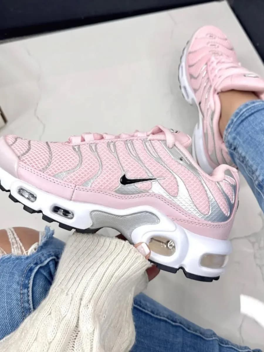 Кроссовки спортивные Air Max TN Plus