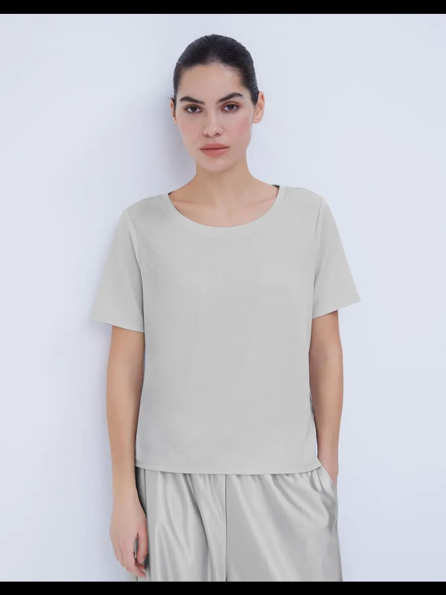 Светло-серая базовая футболка