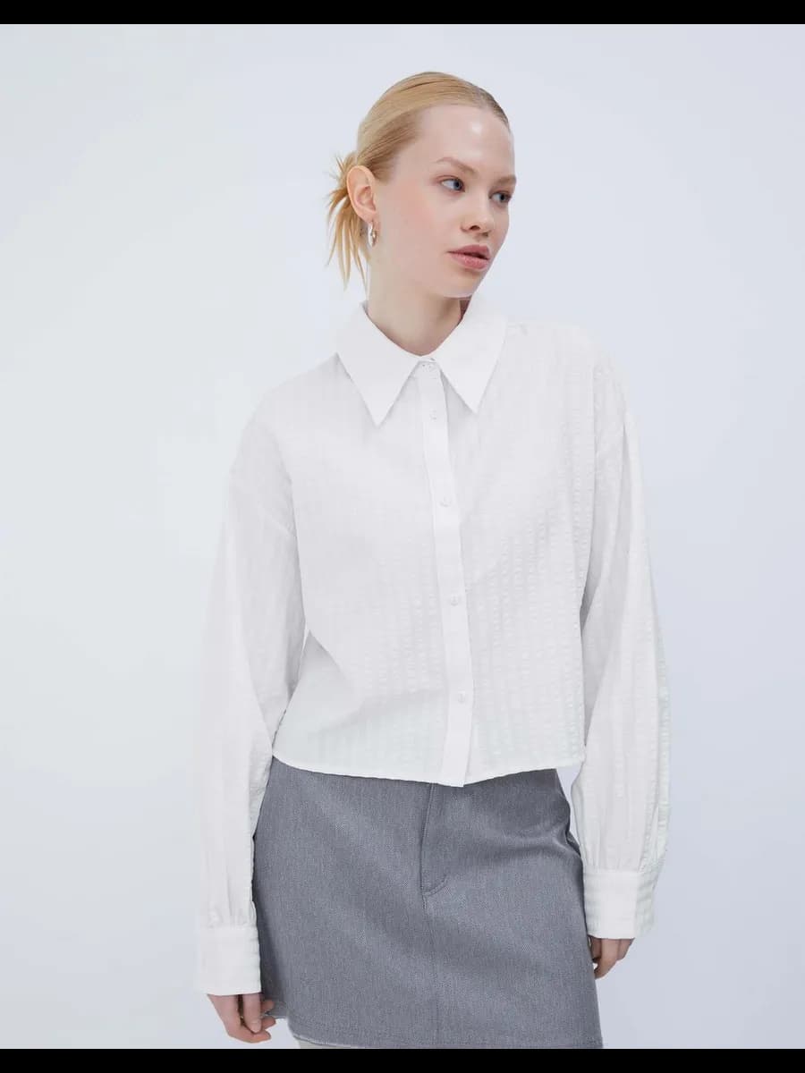 Белая укороченная рубашка