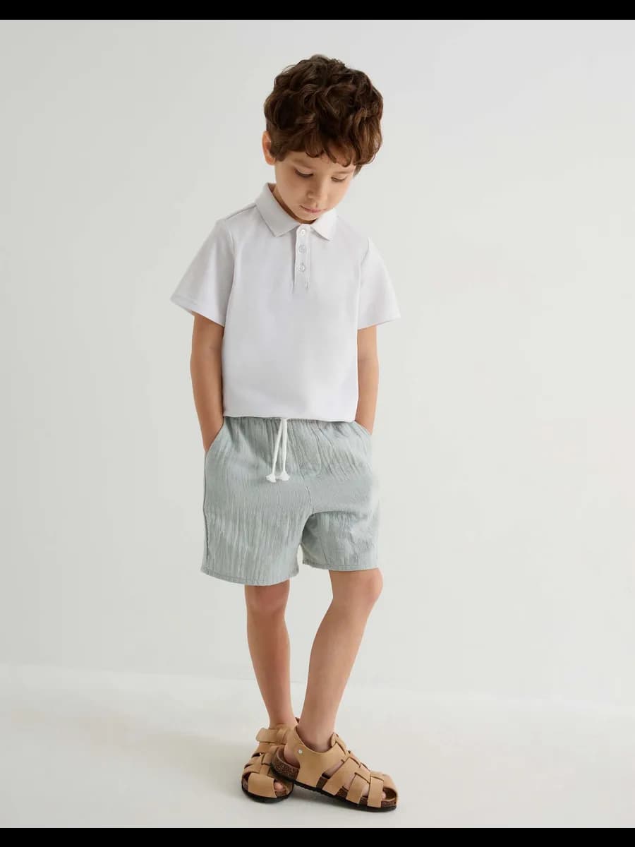 Шорты в полоску