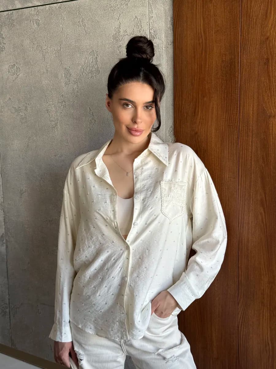 Рубашка блузка с длинным рукавом легкая офисная