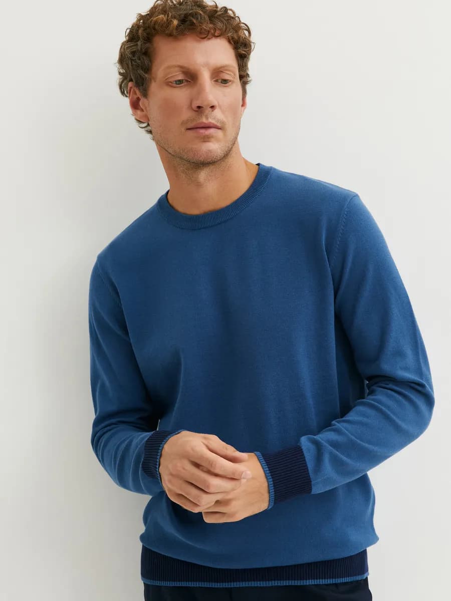 Джемпер мужской однотонный вязаный