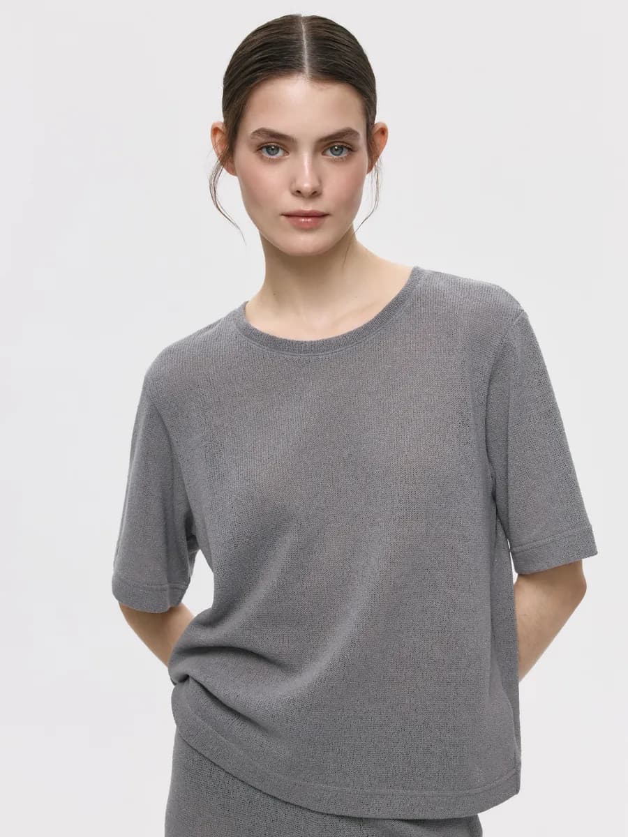 Футболка из трикотажа