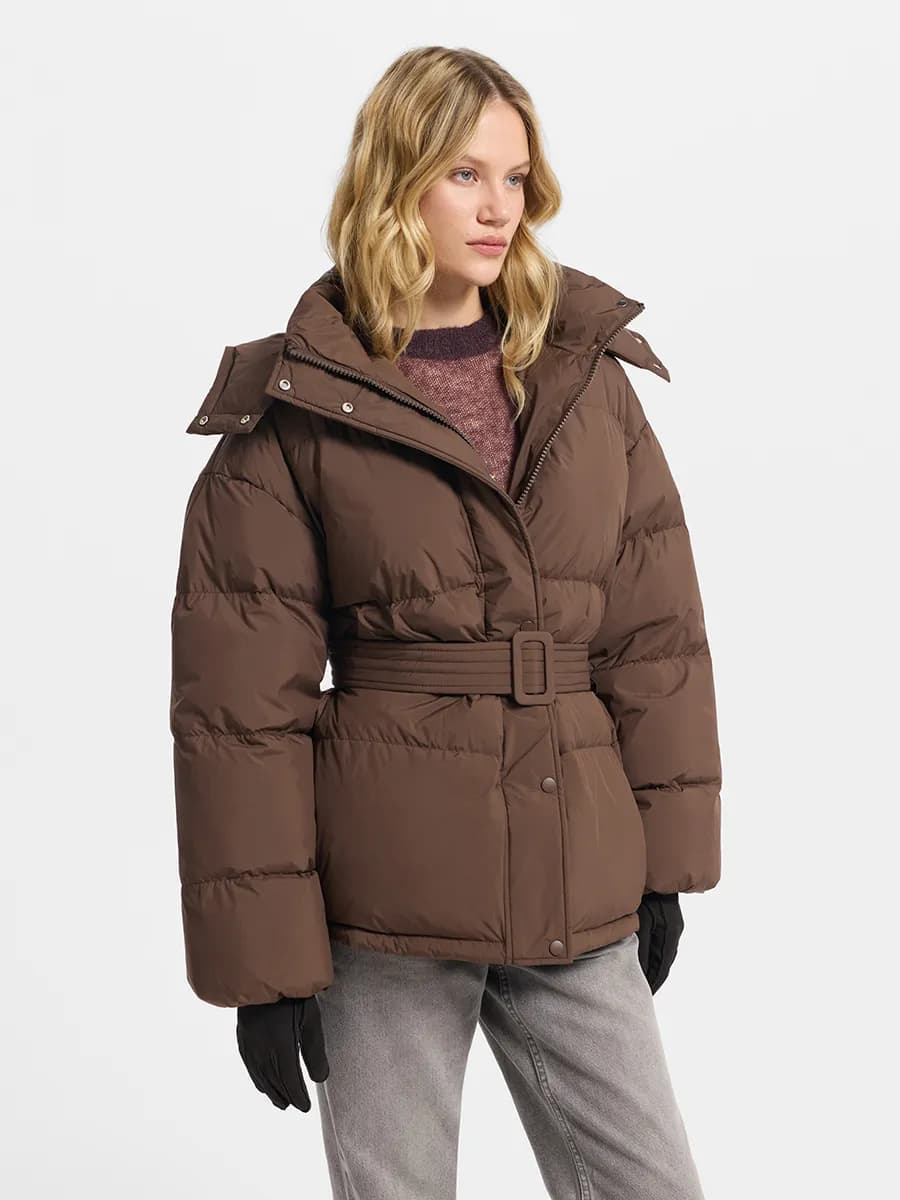 Стеганая куртка со съемным капюшоном