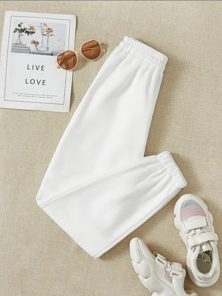 Спортивные белые штаны оверсайз без начеса