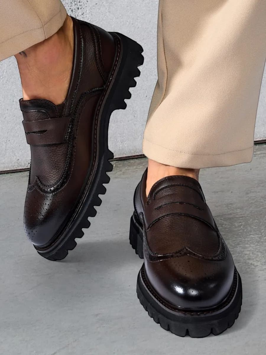 Лоферы классические туфли