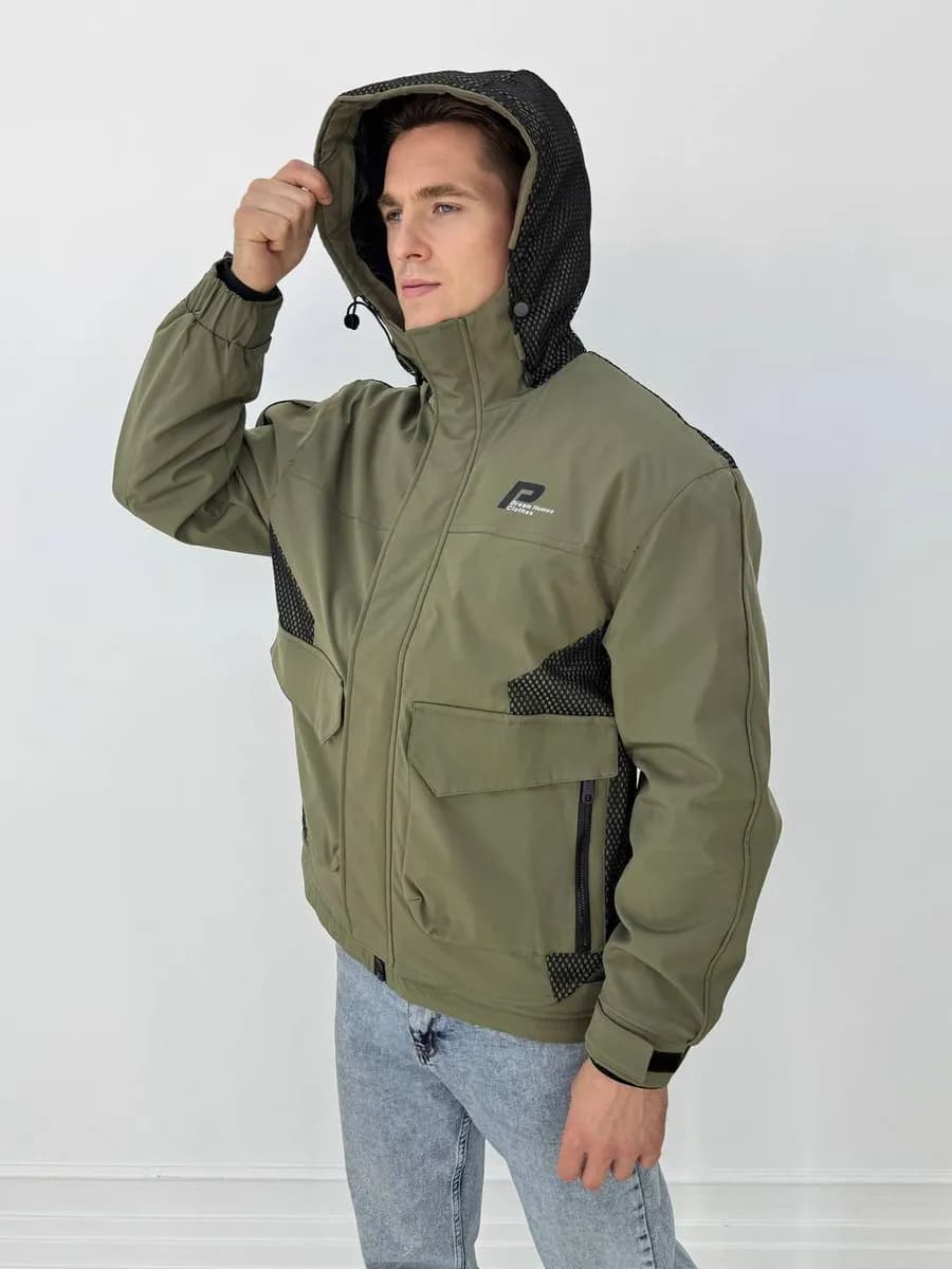 Куртка спортивная демисезонная