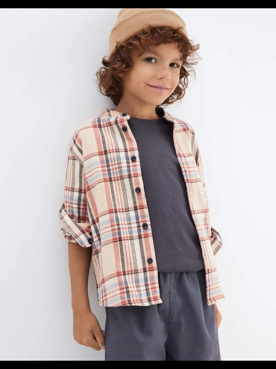 Бежевая свободная рубашка в клетку с воротником мао