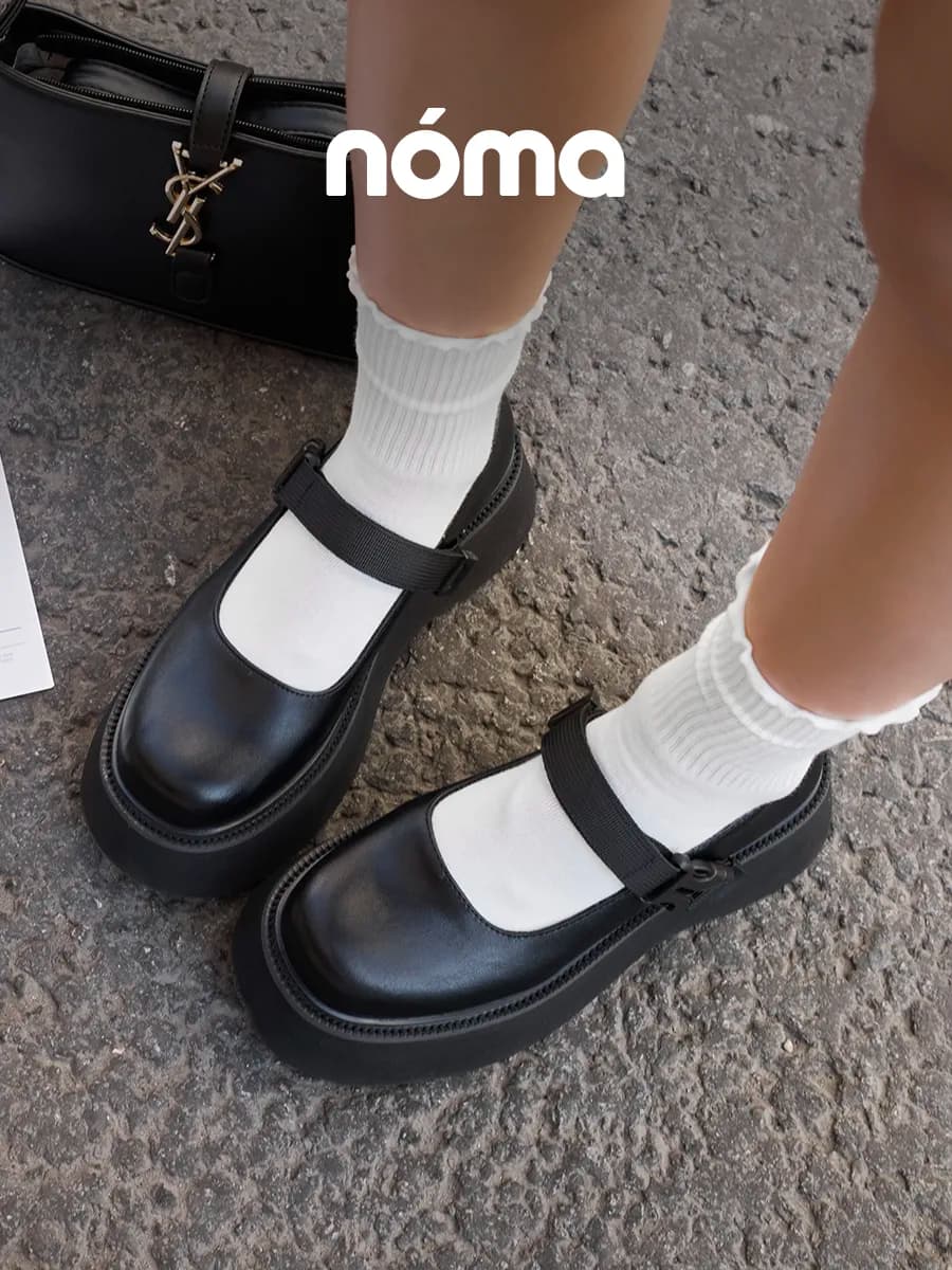 Туфли женские на низком каблуке