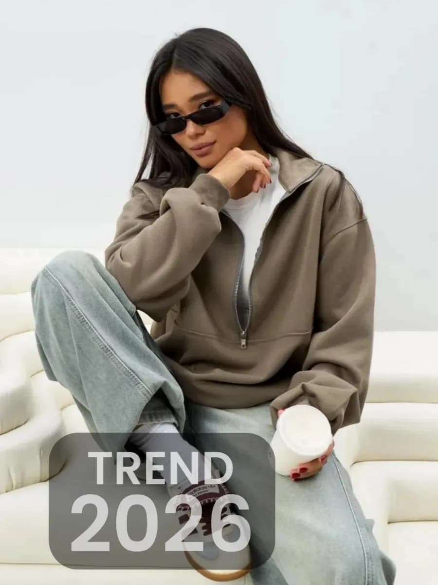 Свитшот оверсайз без начеса поло с воротником и полузамком