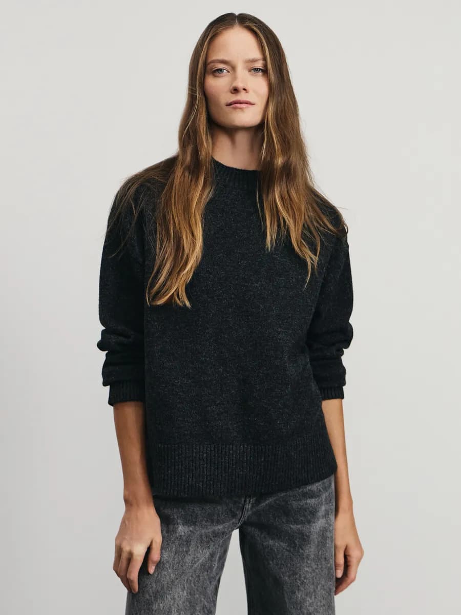 Джемпер вязаный свитер с добавлением шерсти