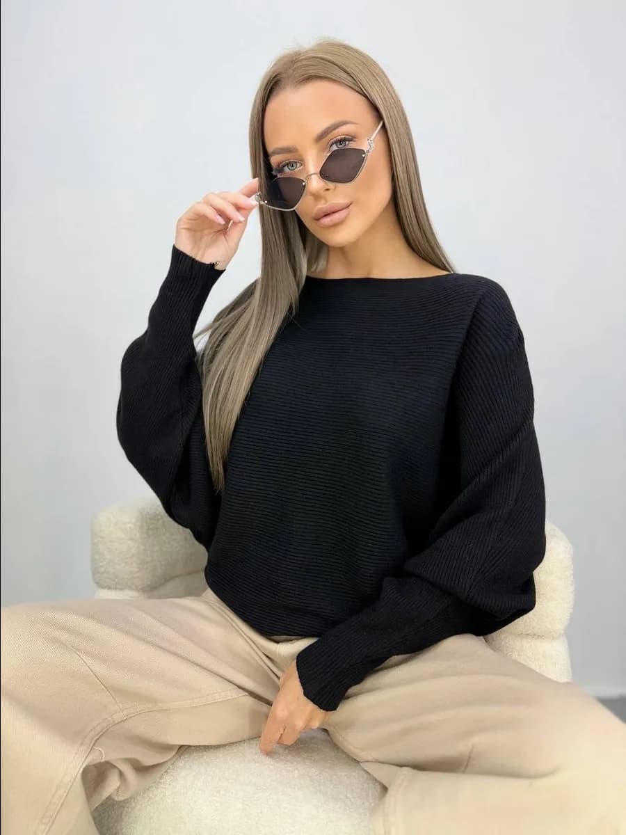 Джемпер вязаный оверсайз с длинным рукавом