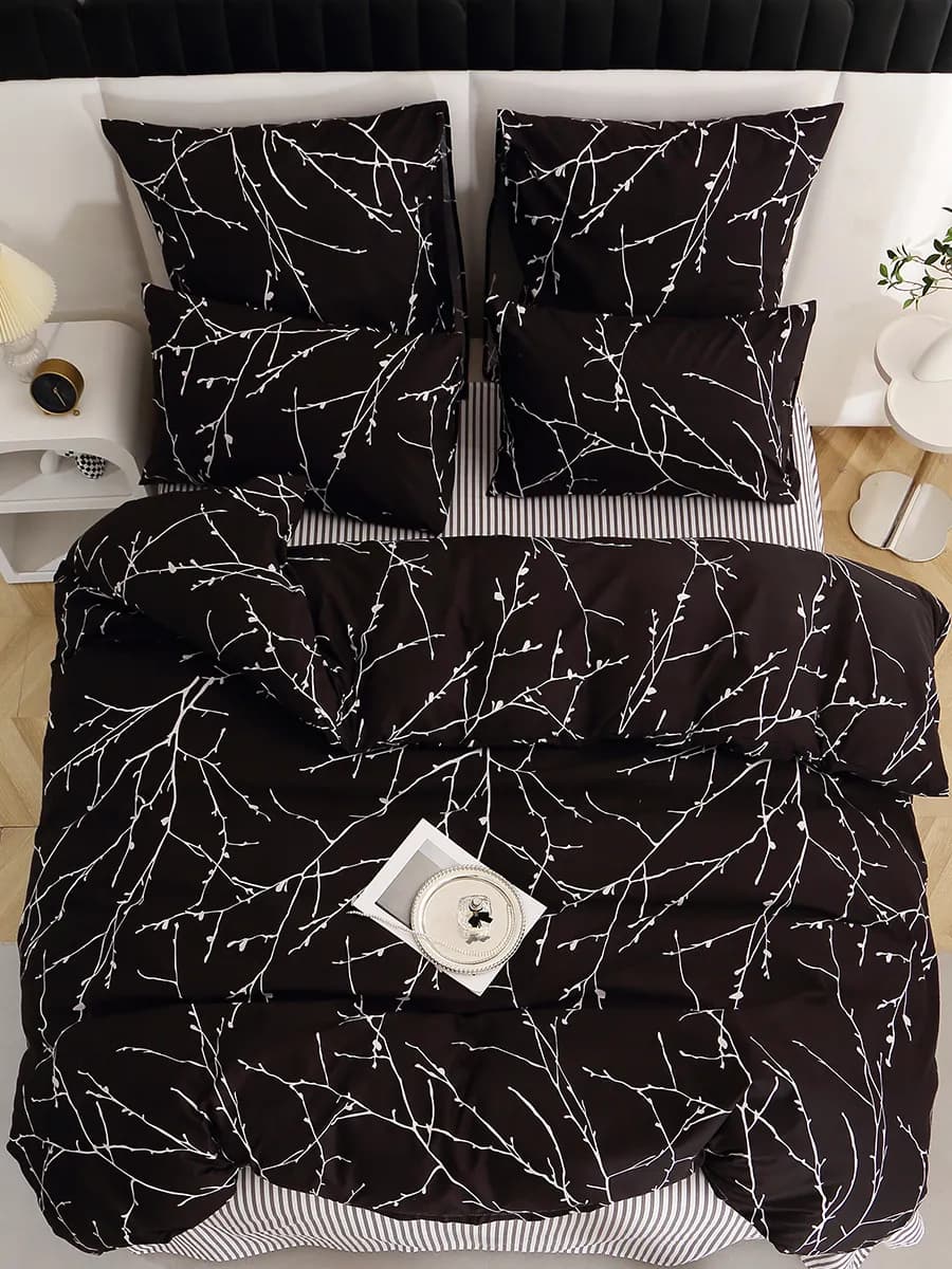 Постельное белье 1.5 спальное Сатин HD-033