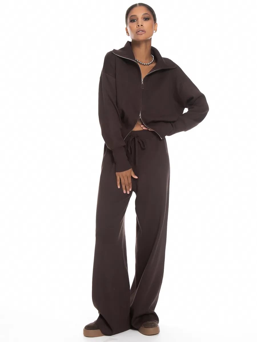 Костюм вязаный трикотажный с брюками