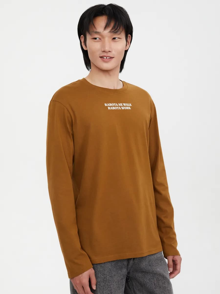 Мужской лонгслив из хлопка с надписью