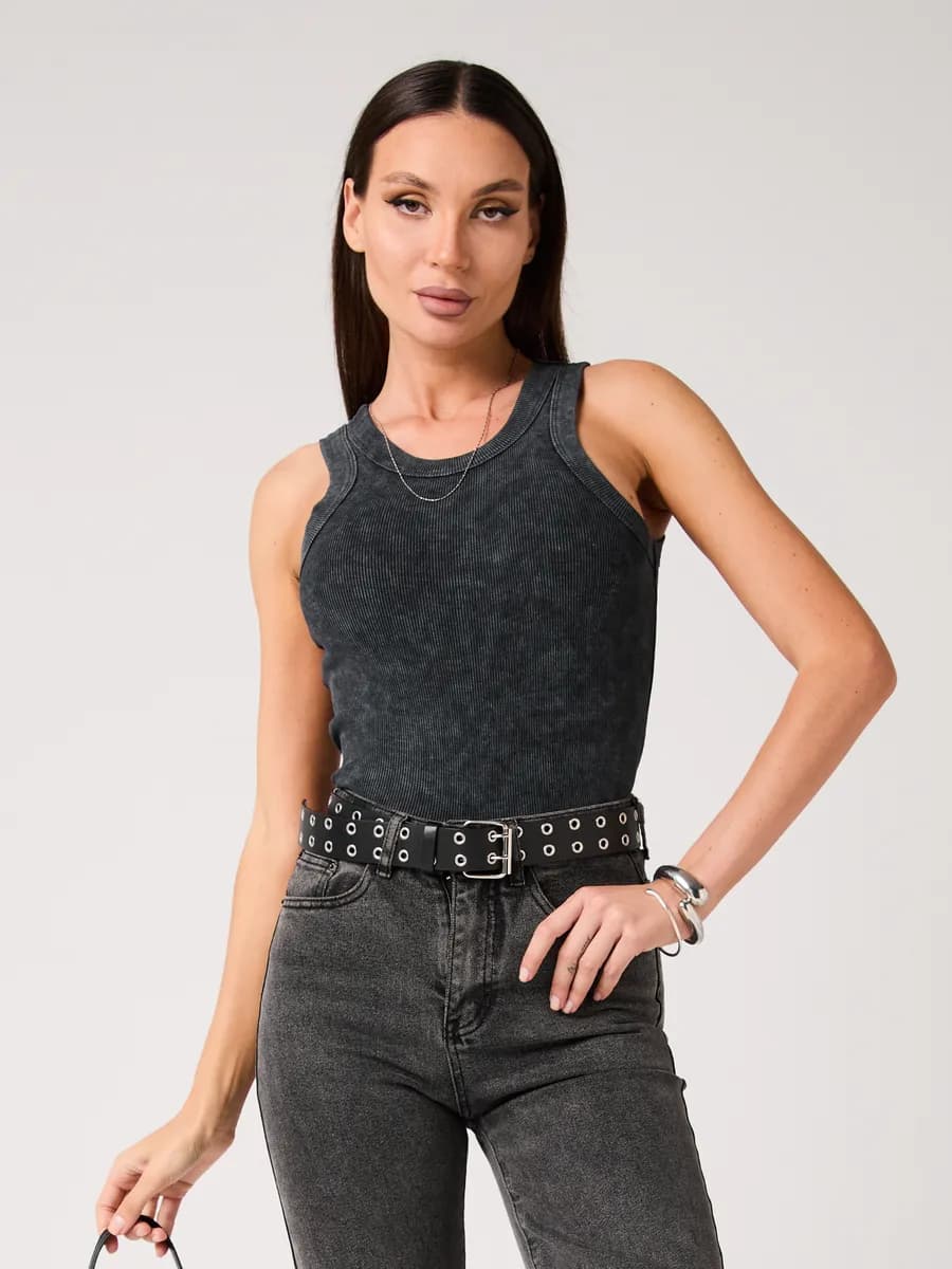 Майка в рубчик базовая под пиджак спортивная